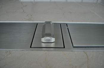 Used Wall Goldfinger Table